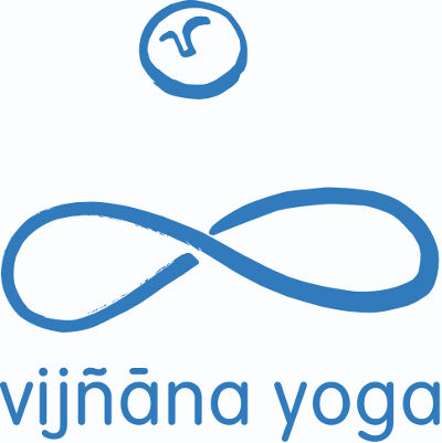 Vijnana yoga logo